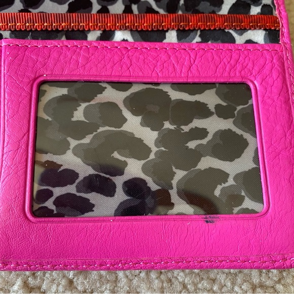 Juicy Couture Hot Pink Wallet - Picture 13 of 15